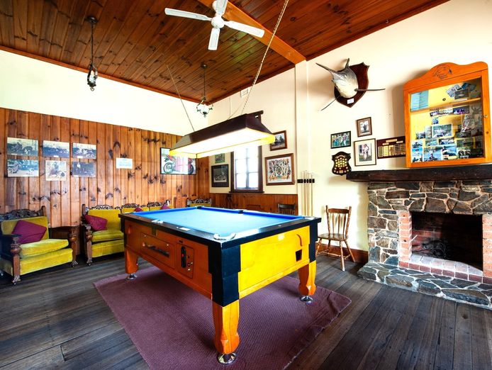 freehold-passive-investment-tatong-tavern-vic-1p0468-3