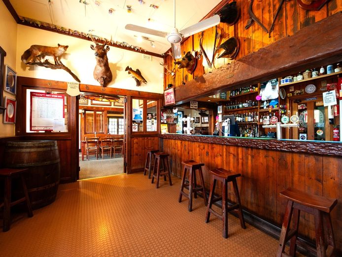 freehold-passive-investment-tatong-tavern-vic-1p0468-1