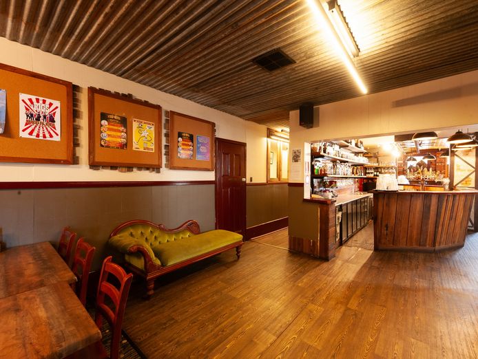leasehold-star-hotel-yackandandah-vic-1p0500-6