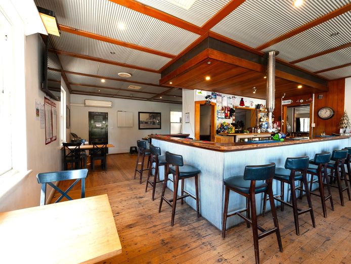 leasehold-moyhu-hotel-vic-1p0514-1