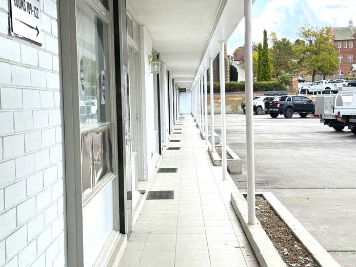 for-sale-by-expressions-of-interest-goulburn-central-motel-nsw-1p0509-2