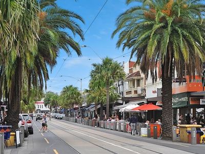 fully-licensed-bar-amp-restaurant-walking-distance-to-luna-park-next-to-major-3