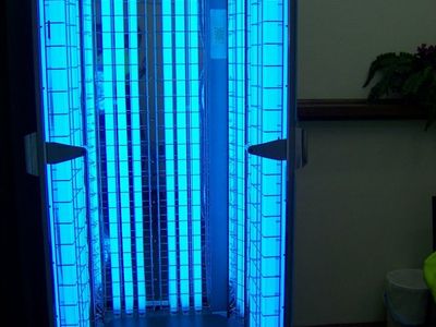 industry-leading-uv-equipment-lamp-manufacturer-amp-servicing-business-for-sale-1