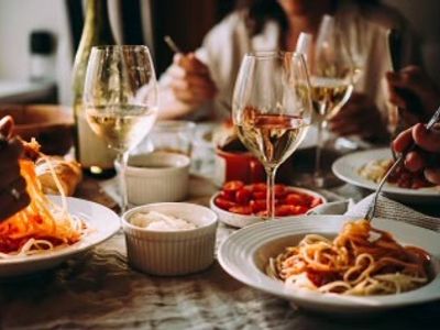 renowned-fully-licensed-restaurant-amp-function-venue-melton-2