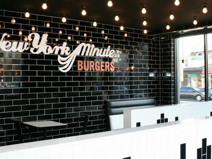 new-york-minute-gourmet-burgers-franchise-brunswick-4
