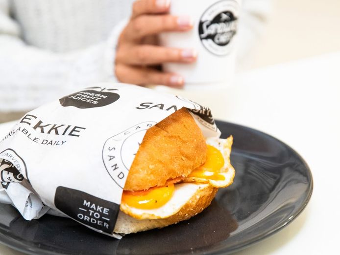 fully-managed-amp-profitable-sandwich-chefs-franchise-for-sale-major-shopping-ce-0