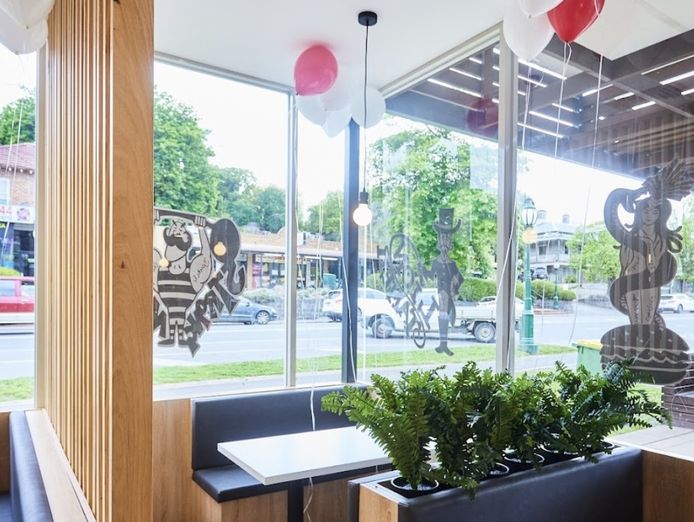 fully-licensed-restaurant-regional-victoria-high-profits-amp-prime-location-7