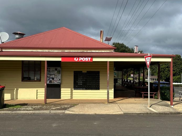 freehold-general-store-post-office-amp-accommodation-tourism-hotspot-airbnb-i-0