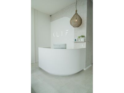turnkey-waterfront-salon-beauty-fit-out-newport-marketplace-1