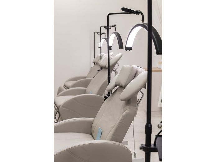 turnkey-waterfront-salon-beauty-fit-out-newport-marketplace-5