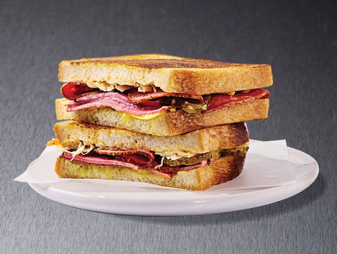 acai-brothers-franchise-existing-business-casey-central-naree-warren-3