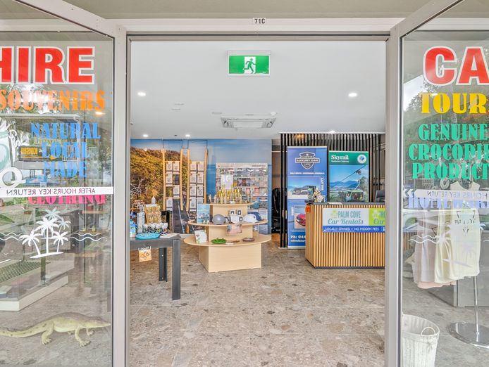 car-hire-business-for-sale-beachfront-palm-cove-2