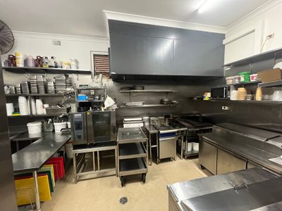 free-two-established-restaurants-for-sale-prime-coffs-harbour-jetty-strip-2