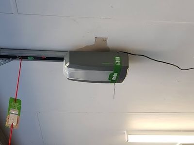 mobile-garage-door-repairs-servicing-5
