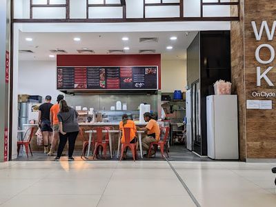 profitable-family-noodle-takeaway-shop-inside-shopping-centre-se-melbourne-1