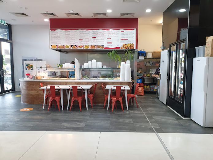 profitable-family-noodle-takeaway-shop-inside-shopping-centre-se-melbourne-2