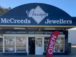 Jewellery & Gitftware Store For Sale