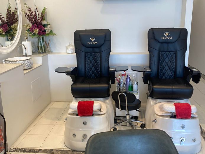 beauty-and-nail-salon-for-sale-1