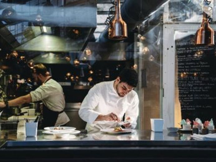iconic-cbd-restaurant-for-sale-0
