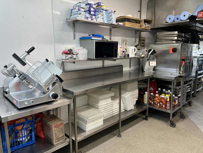 a-days-graze-catering-premier-catering-business-for-sale-in-yeppoon-3