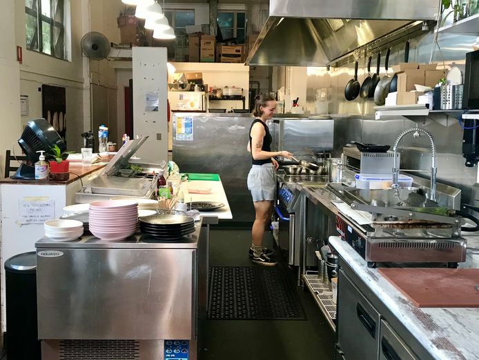 favourite-small-cafe-in-town-2