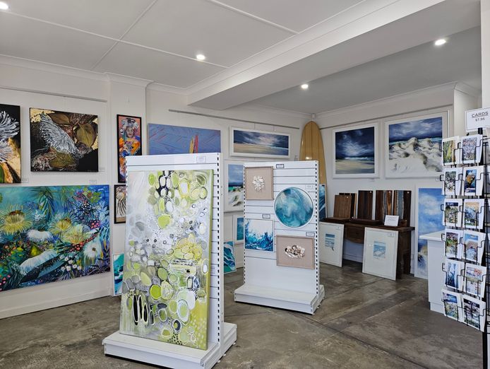 premier-picture-framing-business-a-trusted-community-staple-for-over-40-year-2