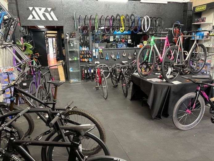 bicycle-brand-store-workshop-for-sale-7