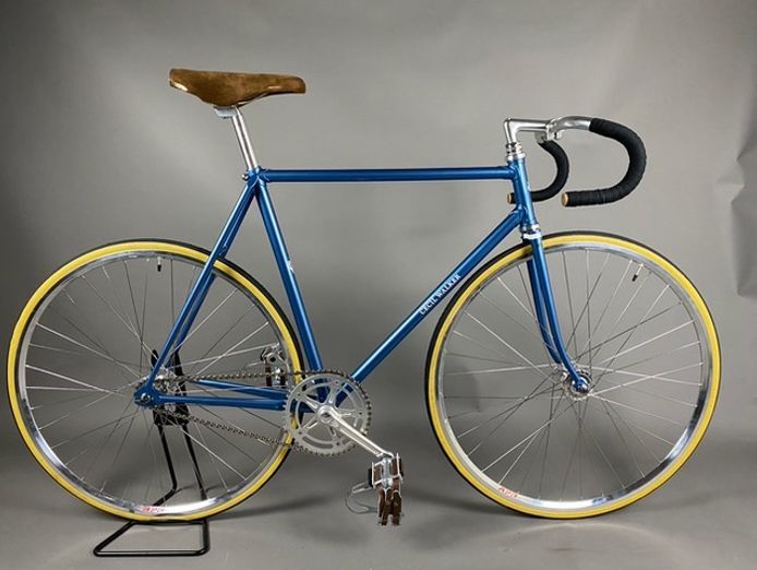 bicycle-brand-store-workshop-for-sale-9
