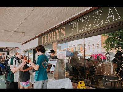 quality-family-pizza-business-offered-for-sale-motivated-seller-5