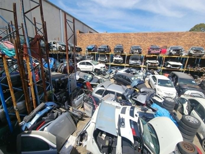 automotive-recyclers-wreckers-mechanical-repairs-3