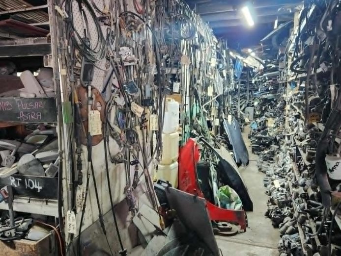 automotive-recyclers-wreckers-mechanical-repairs-8