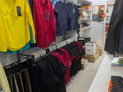 profitable-workwear-safety-business-bungalow-cairns-online-retail-9