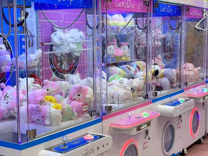 profitable-claw-machine-business-for-sale-amanda-arndale-only-50-000-3