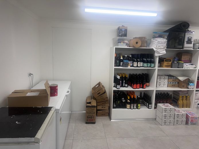 beachside-restaurant-bar-opportunity-tourist-hotspot-north-of-coffs-harbour-6