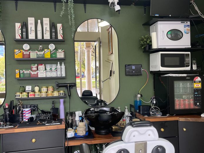 rare-opportunity-iconic-70-year-old-canberra-city-barbershop-0