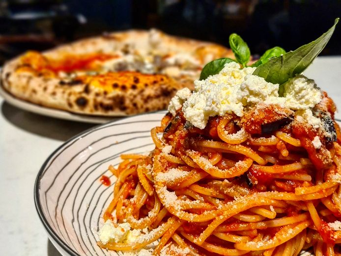 thriving-italian-pizza-restaurant-for-sale-9