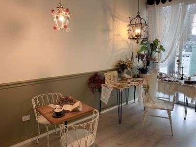 established-cafe-and-bakery-setup-in-adelaide-cbd-0