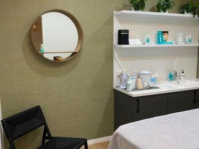 professional-and-sophisticated-noosa-beauty-salon-0