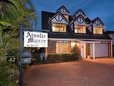 well-established-freehold-bed-and-breakfast-for-sale-redcliffe-peninsular-1