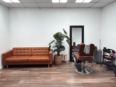 established-barbershop-in-busy-mining-town-0