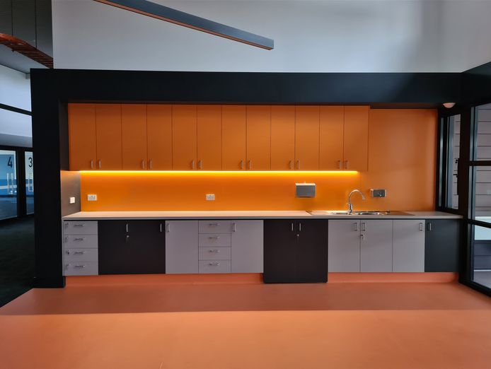 cabinet-manufacturing-business-1