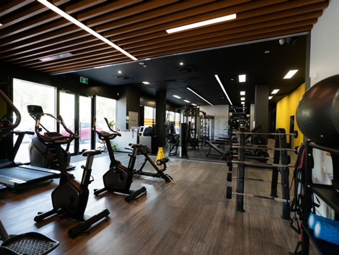 indepentent-premium-boutique-fitness-studio-247-gym-northern-suburb-5