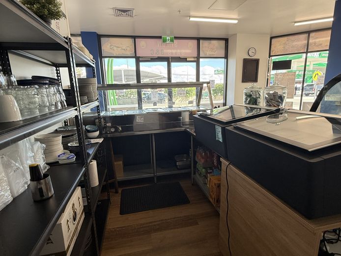 prime-cafe-restaurant-opportunity-midvale-central-shopping-centre-sponsorship-5