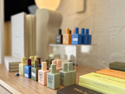 womens-fashion-retail-online-store-under-offer-8