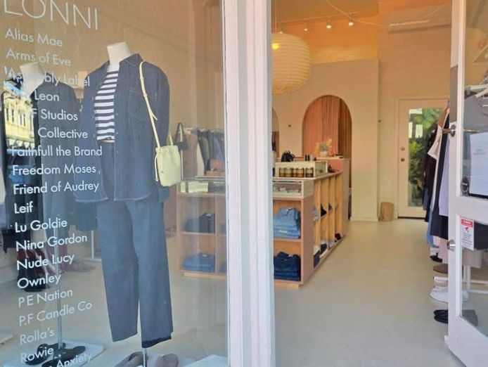 womens-fashion-retail-online-store-4