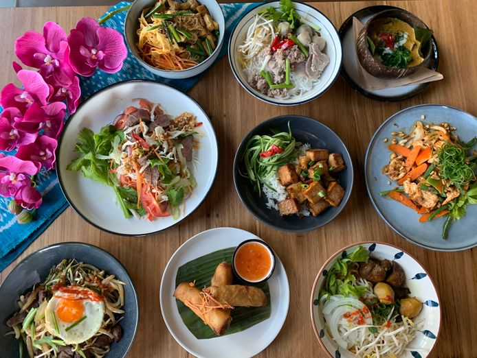 modern-asian-restaurant-great-location-1
