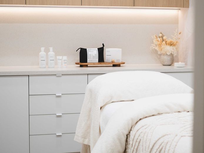 boutique-beauty-or-cosmetic-clinic-fitout-1