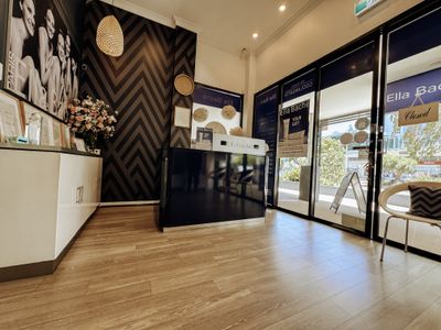 award-winning-ella-bache-franchise-salon-for-sale-coolangatta-queensland-1