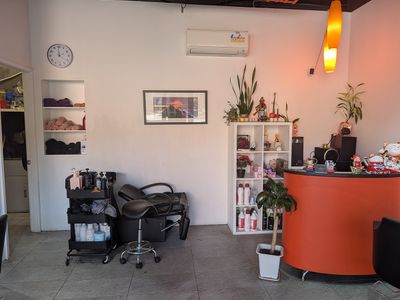 hair-salon-for-sale-2