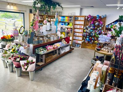 florist-location-location-next-door-to-cemetery-2